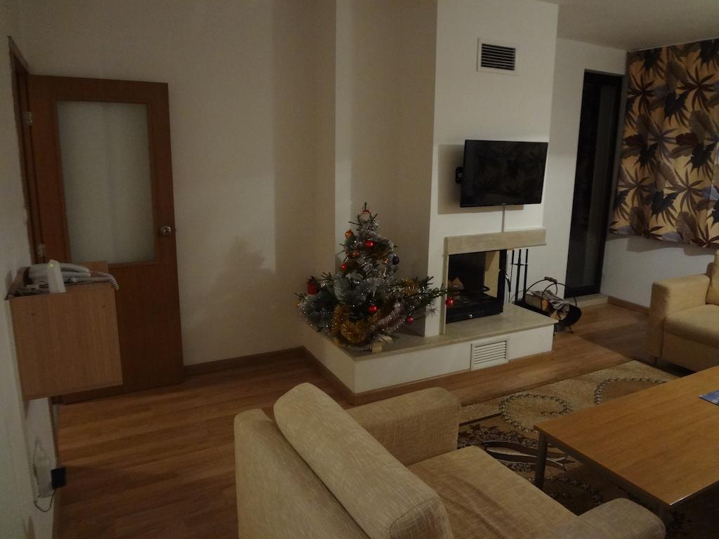 Deluxe Apartments بامبوروفو المظهر الخارجي الصورة